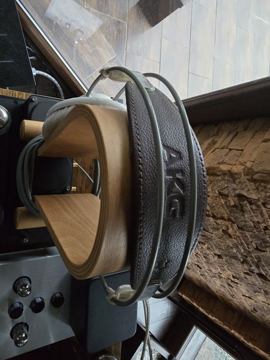 Słucjawki AKG K701 stan bardzo dobry