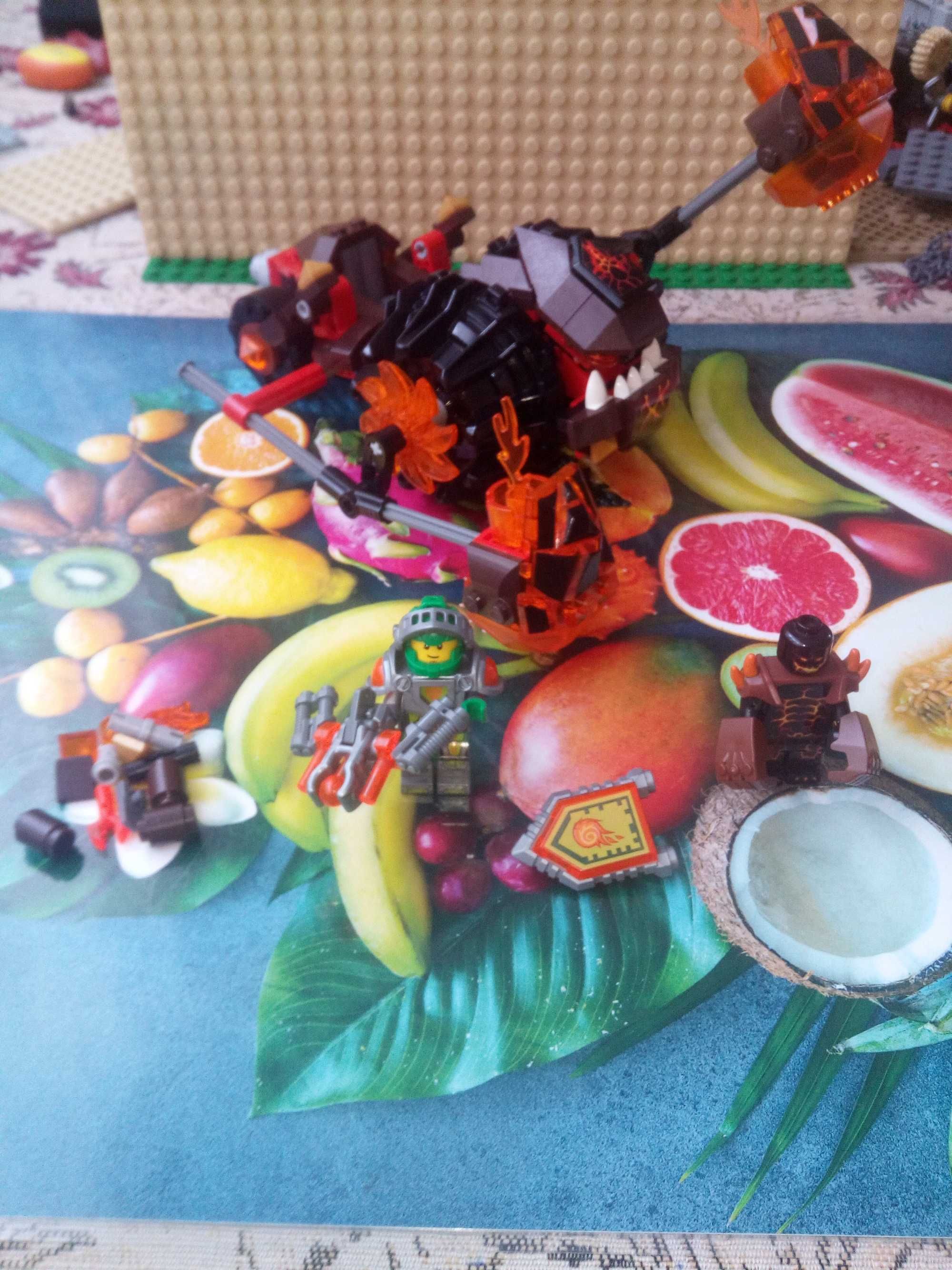 Продам Lego nexo knights Moltor's lava smasher 70313