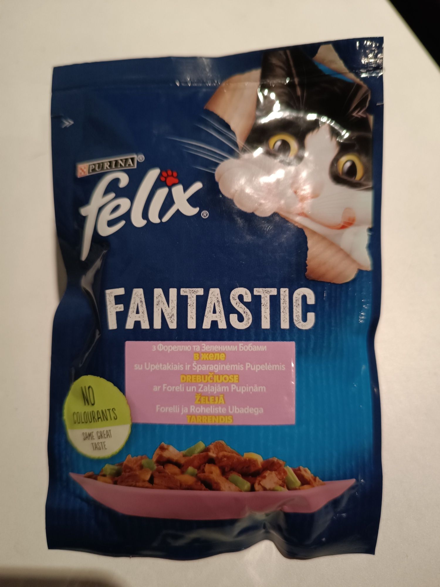 Продам корм для котів Felix