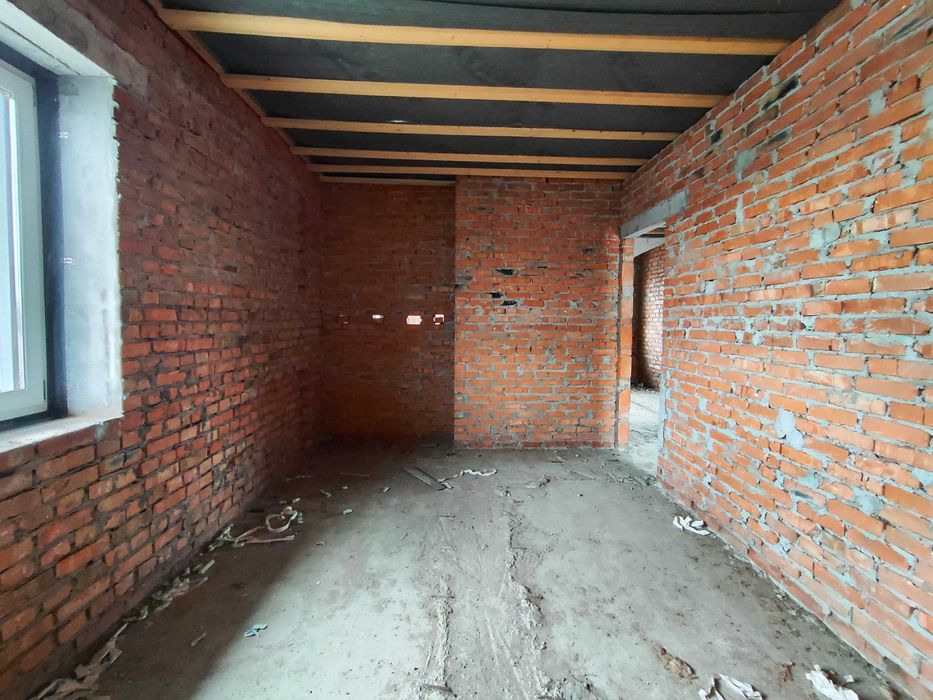 Будинок двоповерховий