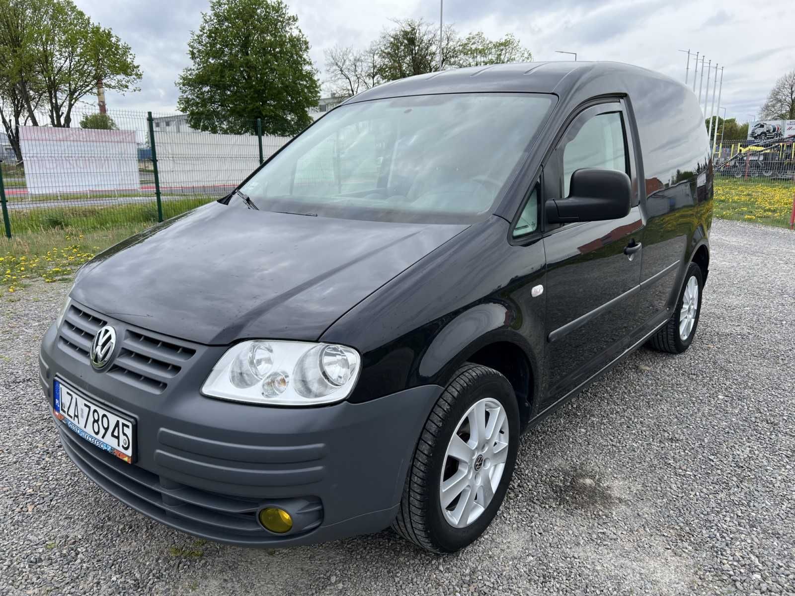 Volkswagen Caddy 1.9 TDI, 105KM, 2010r., blaszak