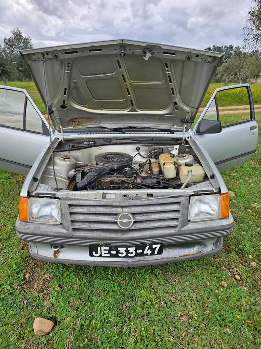 Opel corsa A Abrantes