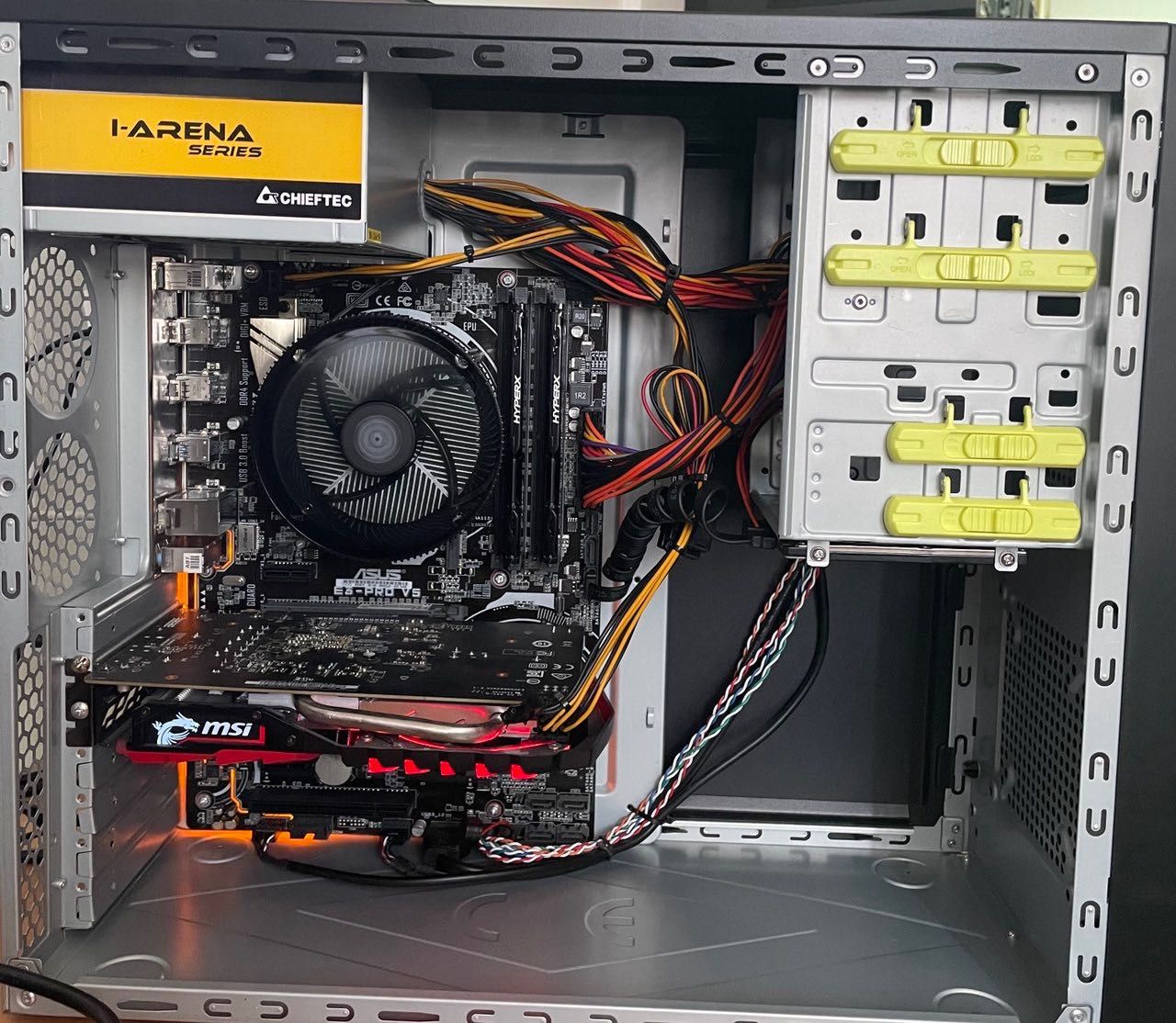 ПК:ASUS E3-PROv5/Intel i5-7400/32Gb DDR4/500Gb/GeForceGTX 1050Ti MSI