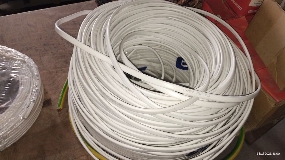 Kabel przewód elektryczny ELPAR YDY 3x1,5 oraz DAMIR 2x1,5