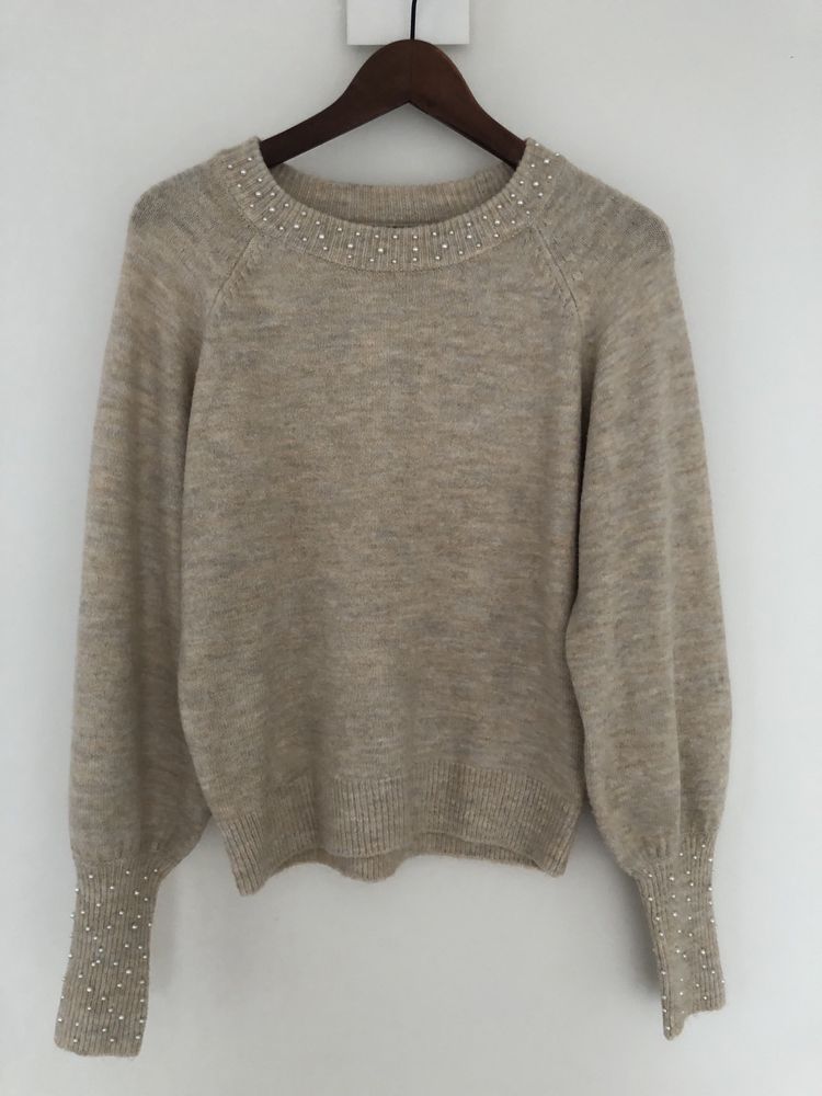 Sweter z perełkami Vero Moda L