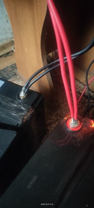 Джерело безперебійного живлення для котла чи будинку на 1.4 кВт. 2 kva