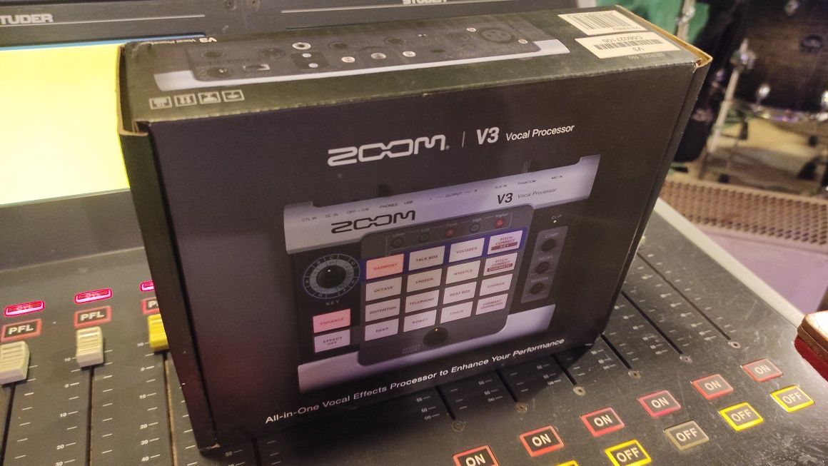 Efekt wokalowy Zoom V3 Vocal Procesor jak nowy