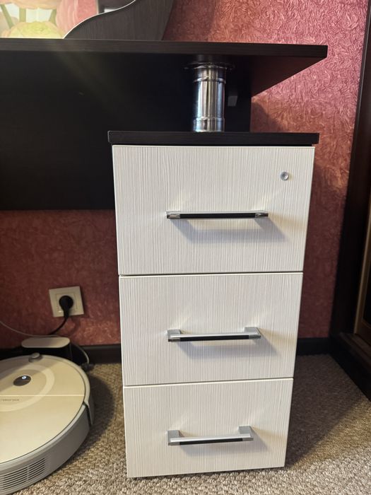 Продам трюмо тумба зеркало