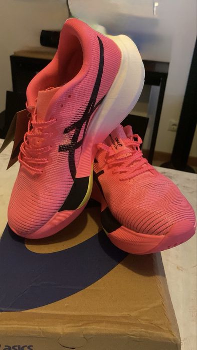 Asics Metaspeed sky paris