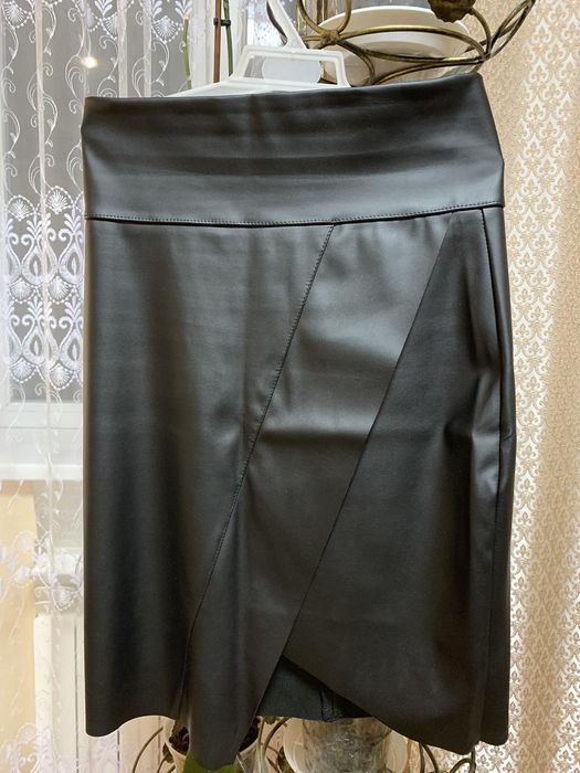Продається спідниця