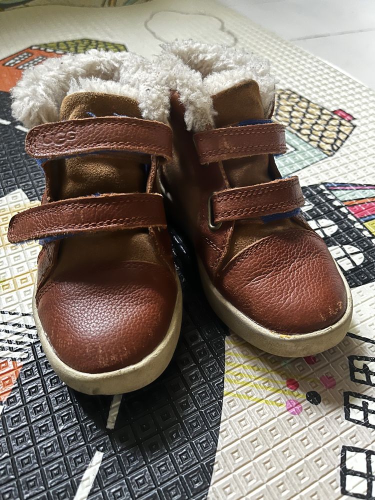 UGG buty dziecięce  z kożuszkiem rozmiar 26