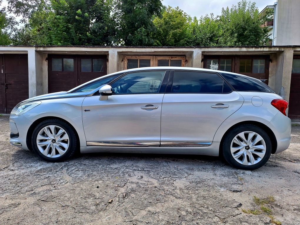 CITROEN DS5 2.0 HDI 163KM SportChic 4x4