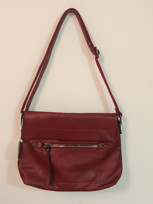 Mala bordeaux nova com etiqueta