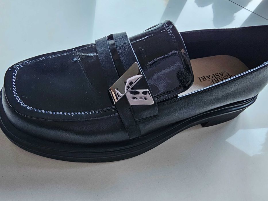 Buty półbuty mokasyny damskie czarne Cesare Gaspari