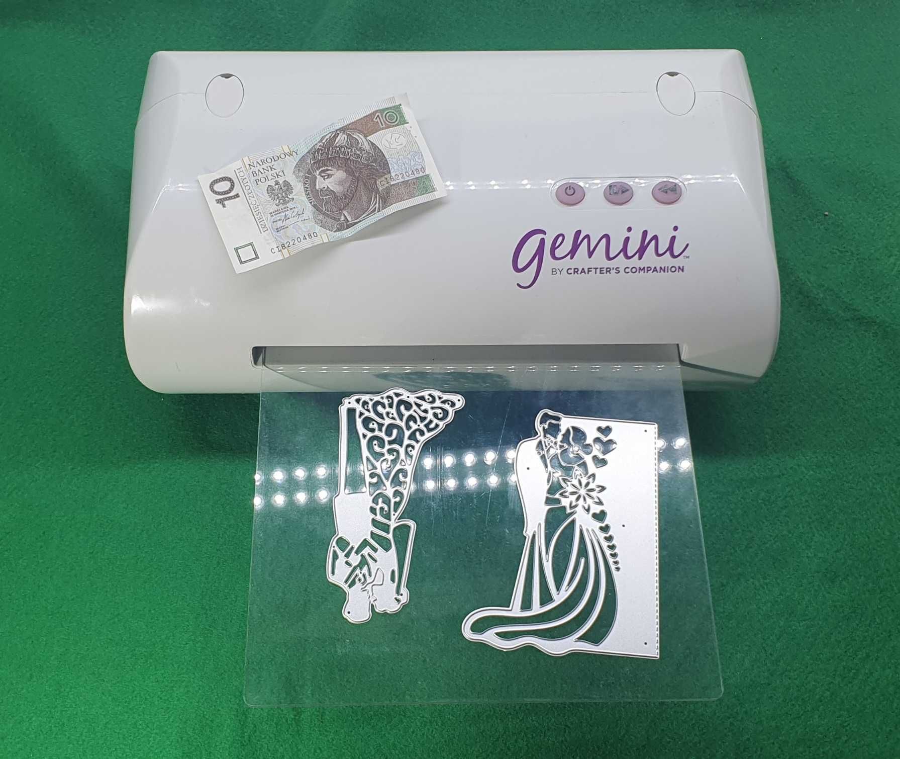 Scrapbooking Gemini Format A4.  tnąco-wytłaczająca