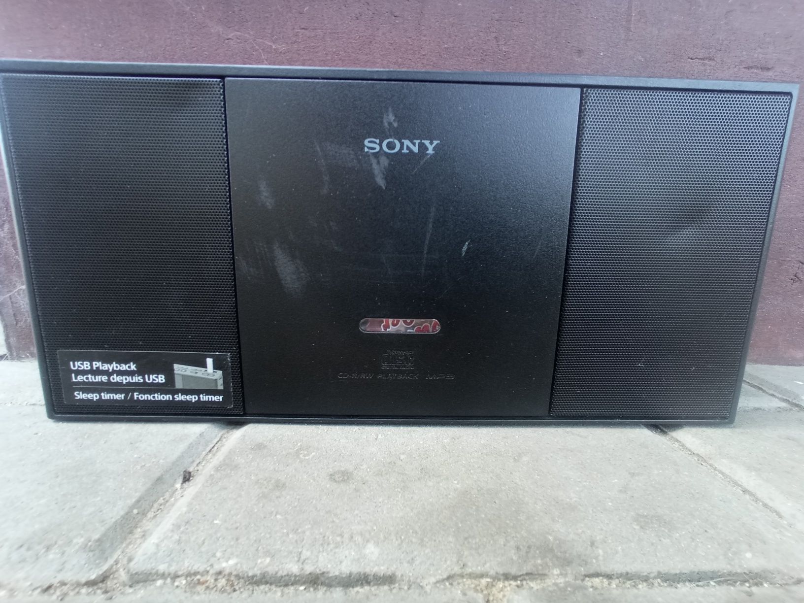 Radiomagnetofon Sony - opis.