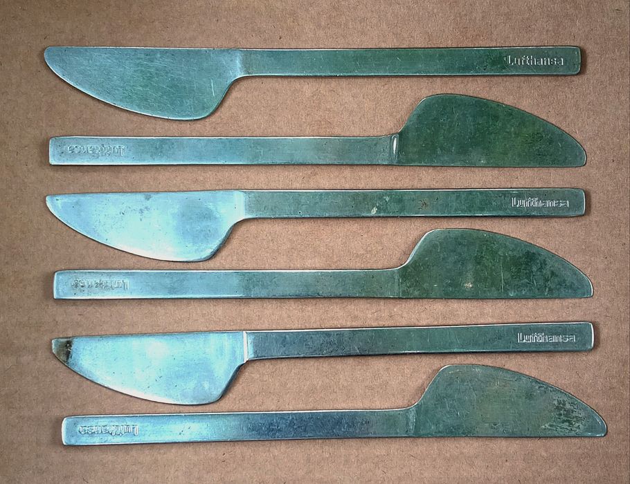 Seis facas e seis garfos Lufthansa