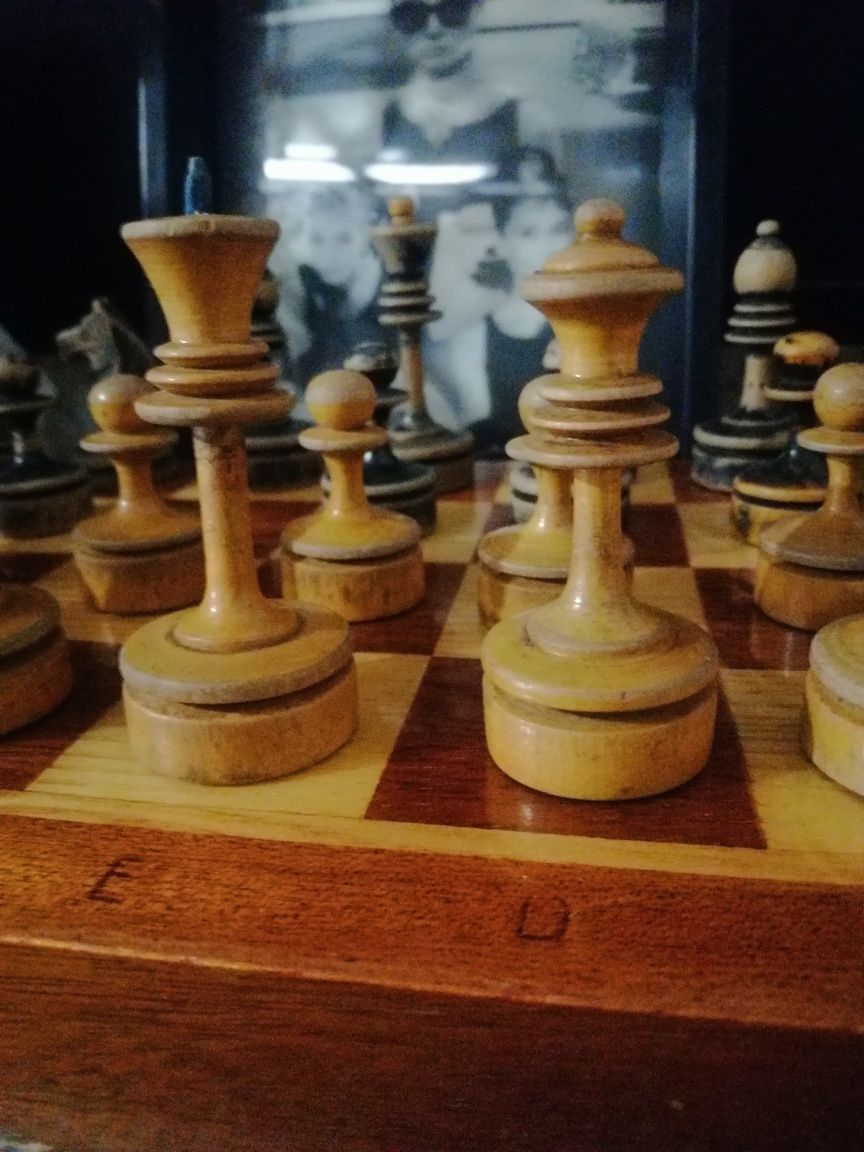 Шахматы старые 50х