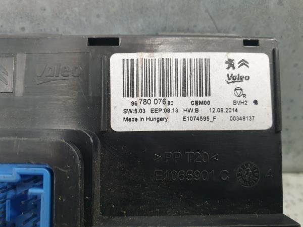 Módulo confort PEUGEOT 308 SW II