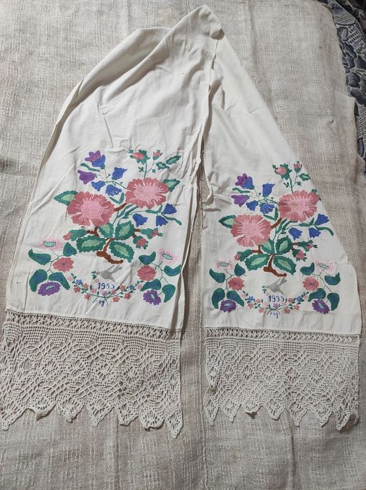 Продам вышитые рушники