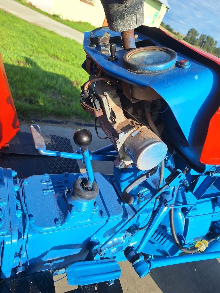 Ursus c 330 ogrodniczy/sadowniczy nie mtz zetor