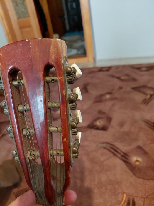 Продам музичний інструмент