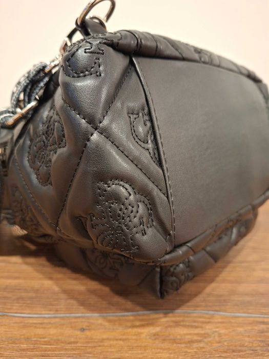 Plecak Guess super stan