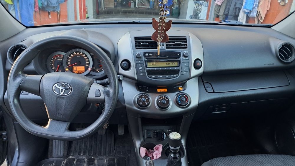 Toyota RAV4 Toyota RAV4 2.2 D-CAT 177 KM 4x4 | 2012 |