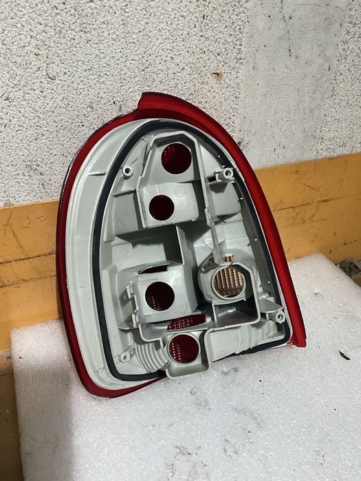 Farolim opel corsa B