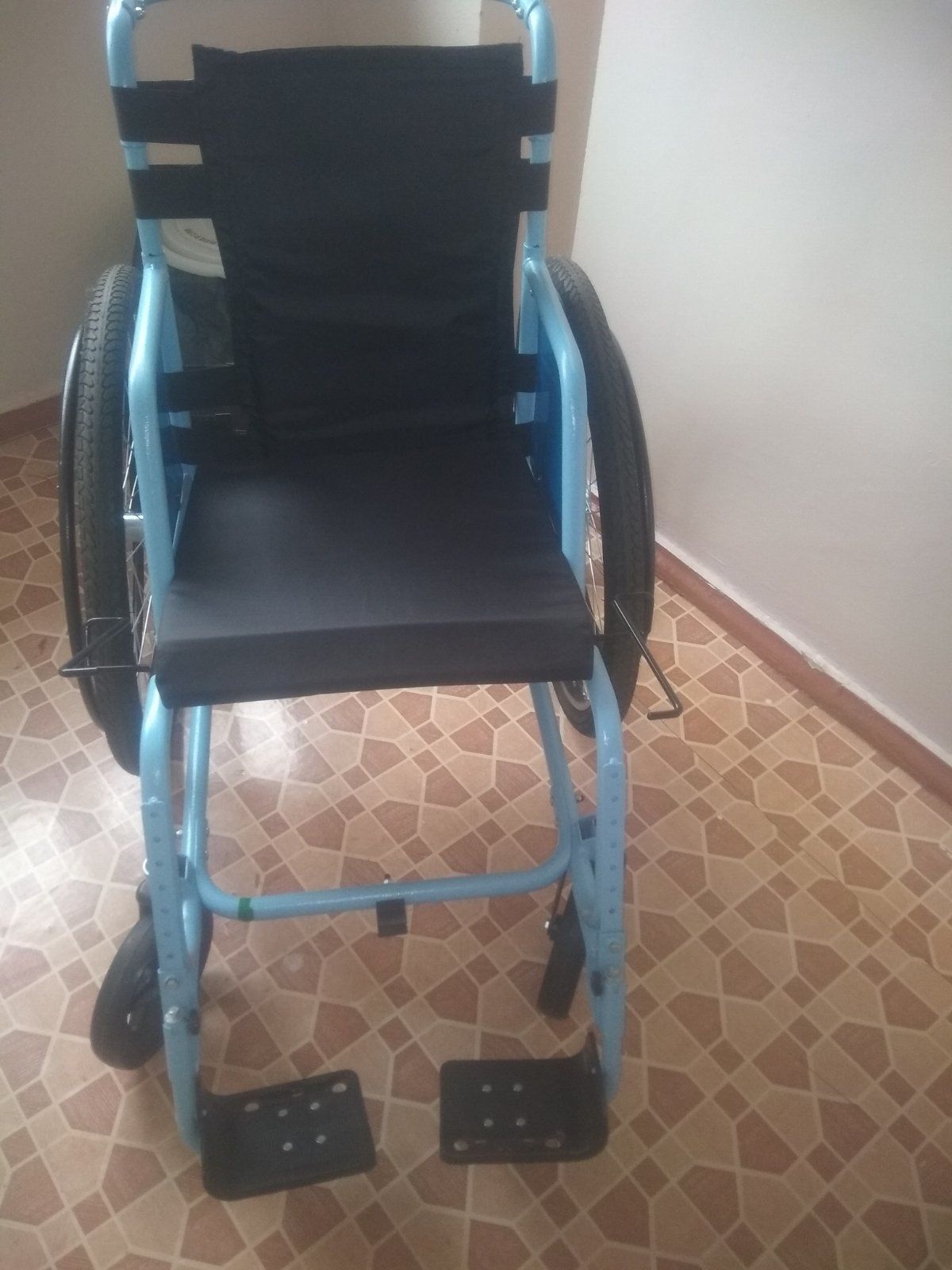 Коляска для инвалидов