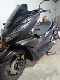 Vendo Mota Honda PCX 2022 Parcelada SAIA DO ALUGUER!