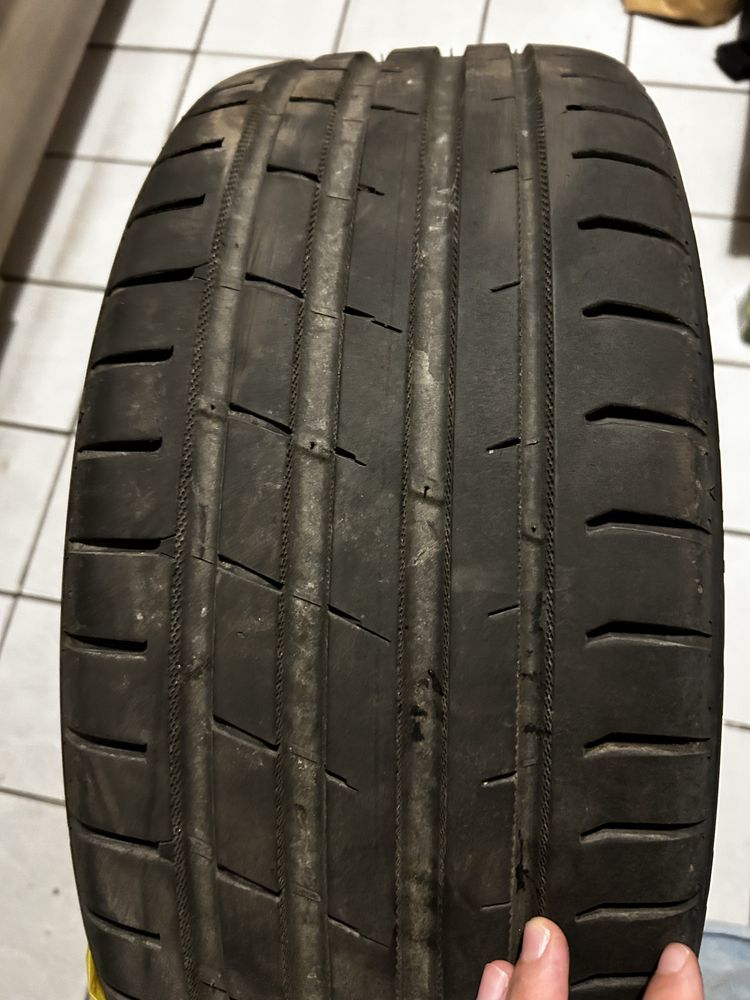 Sprzedam opony letnie klasy premium Nokian Tyres 225/40 R18