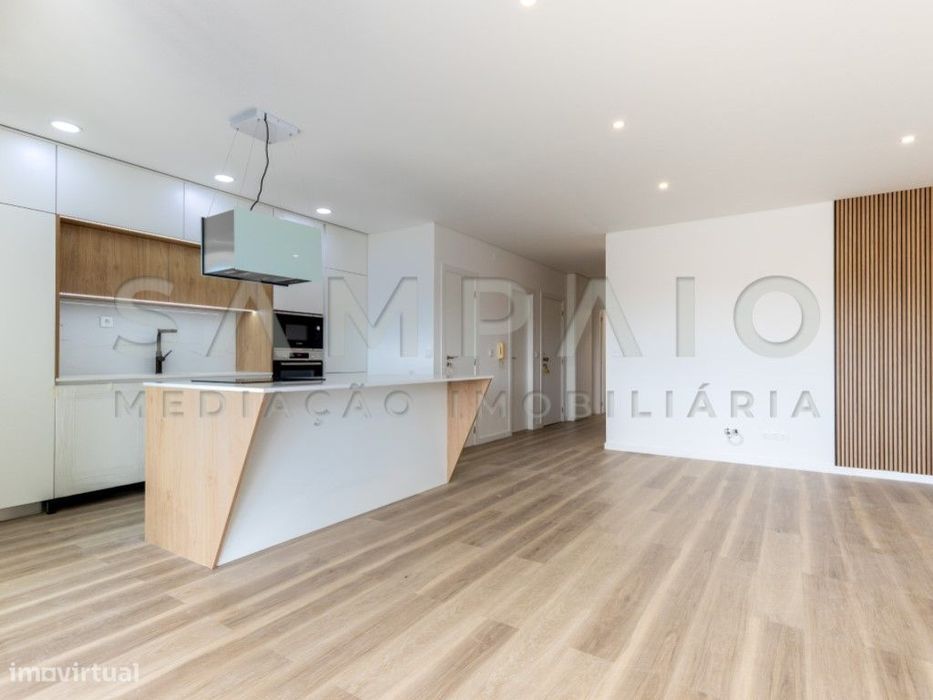 Apartamento T3 - Av. Carvalha!