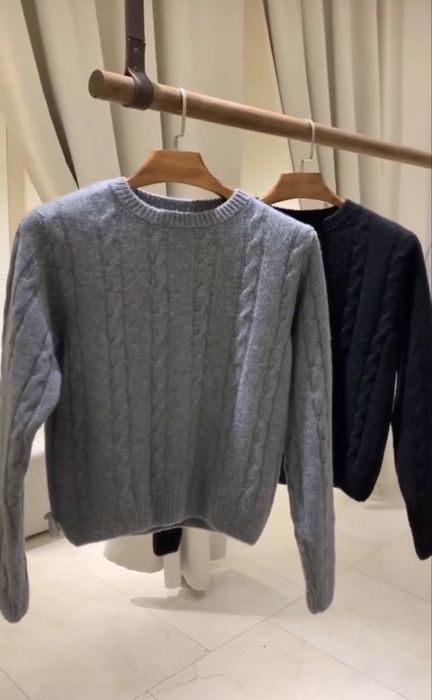 Светр жіночий bunny boutique