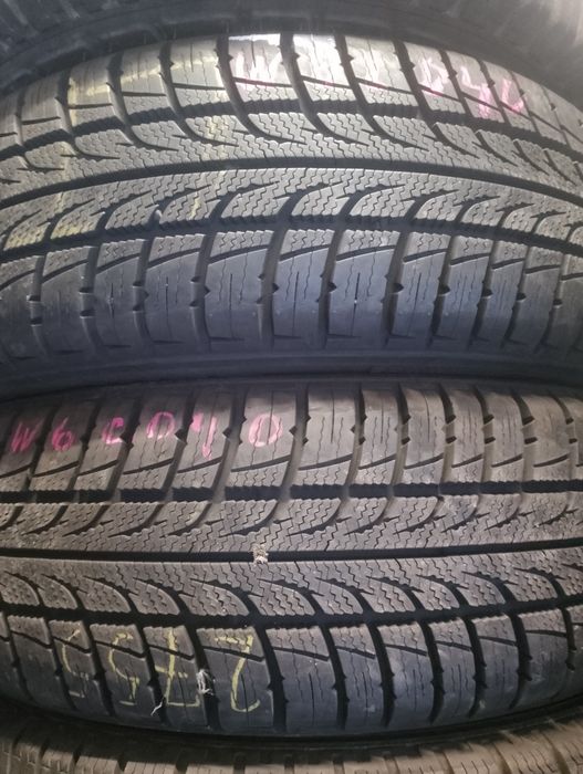 Продам зимние шины 215/65 r16 C
