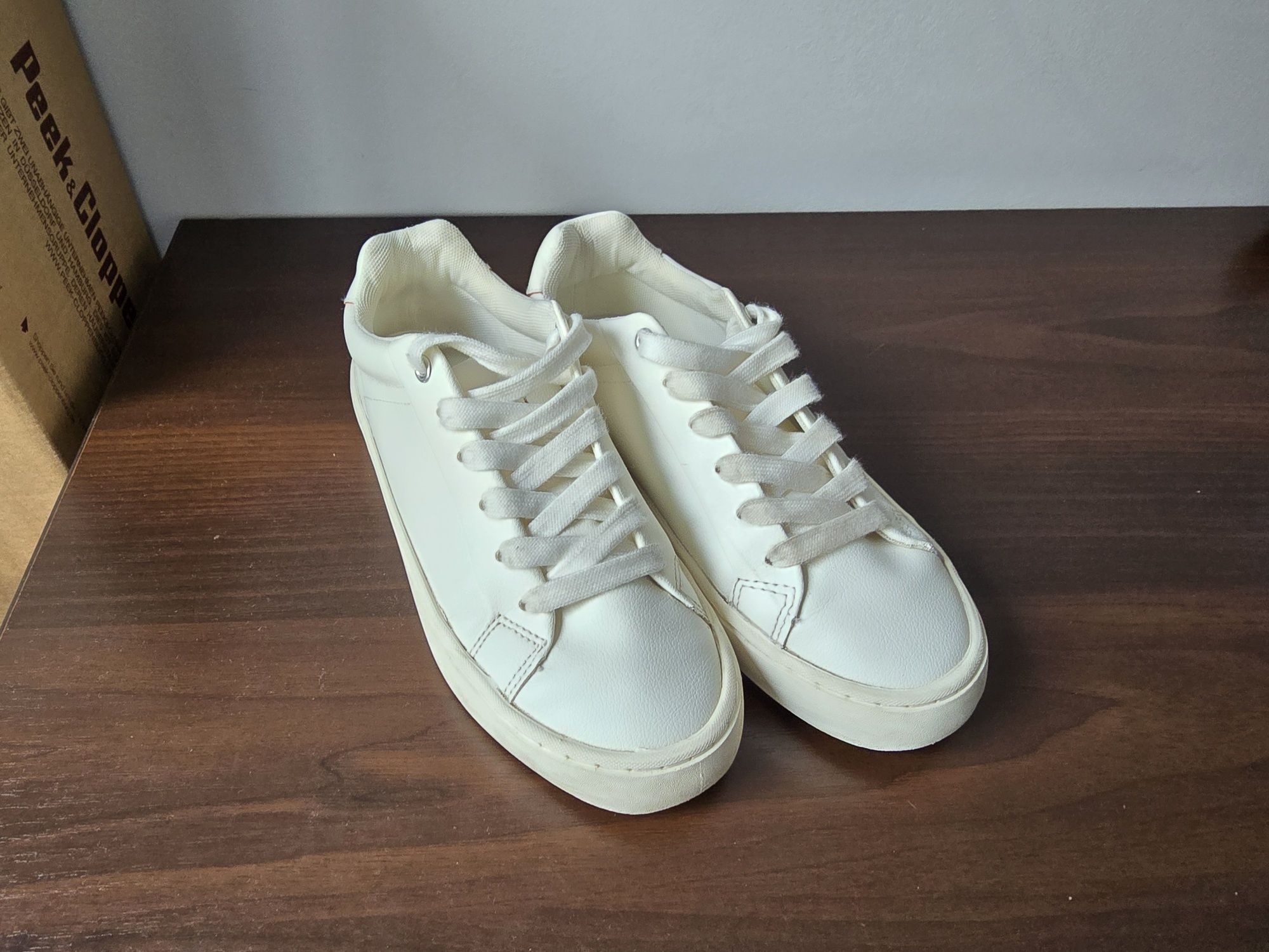 Białe sneakersy trampki Zara 35