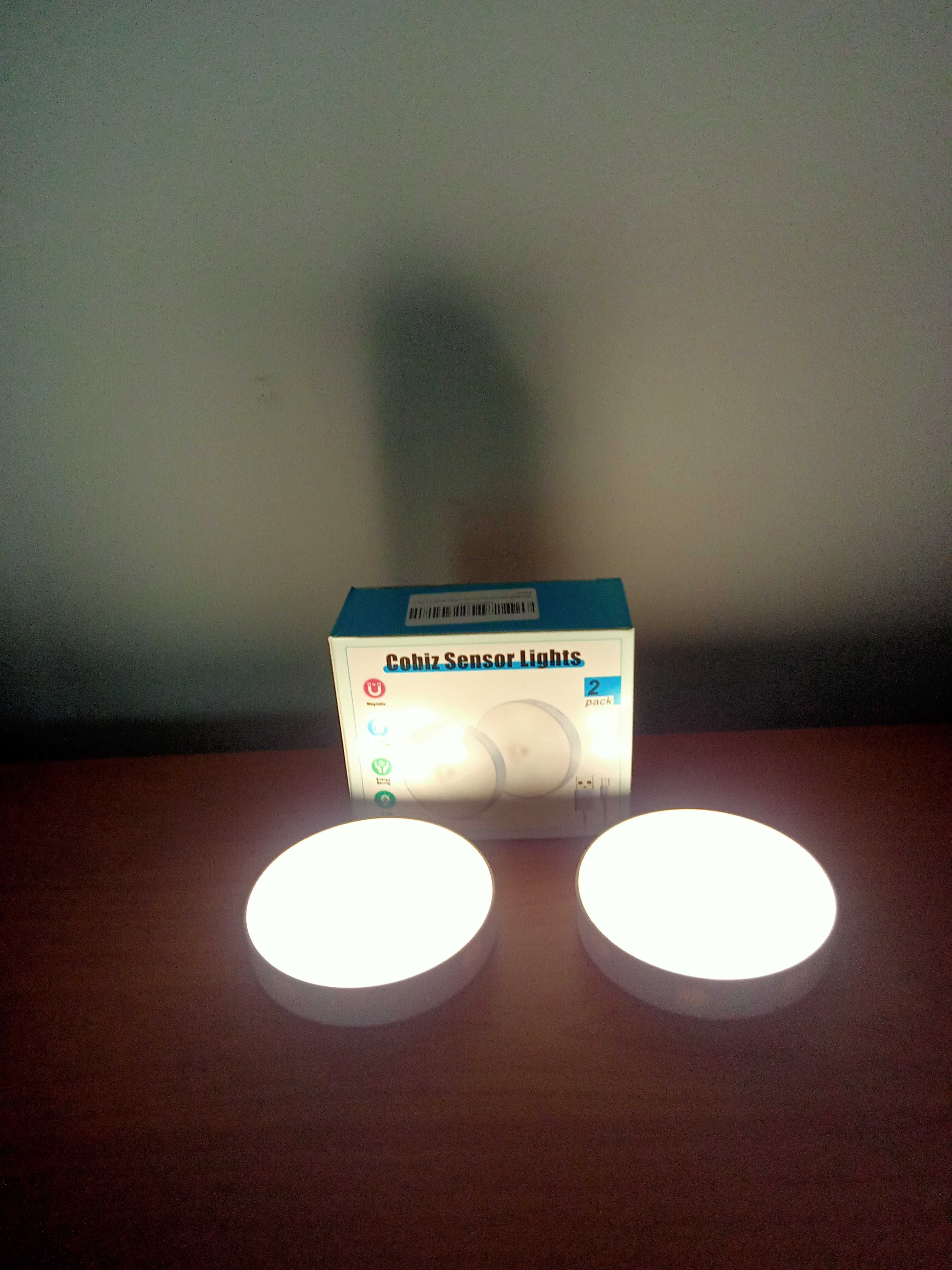 bezprzewodowa LAMPKA NOCNA LED Z czujnikiem RUCHU USB magnes 2szt nowe