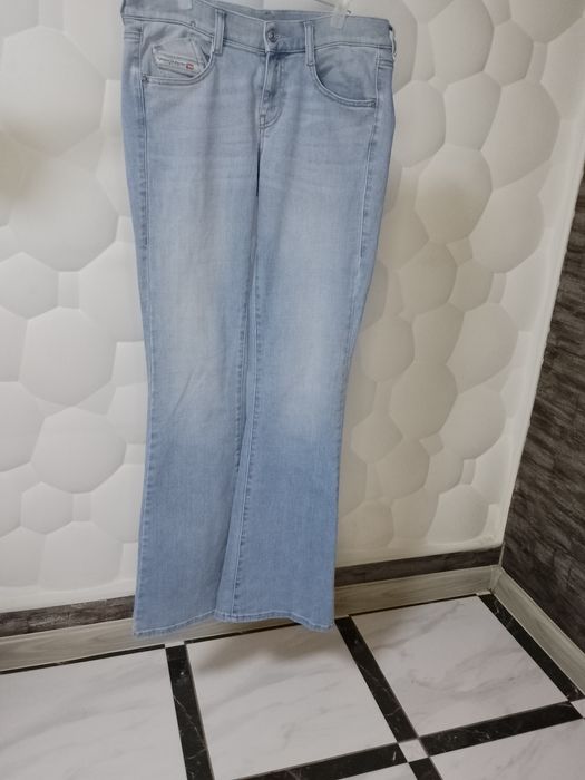 Джинси кльош блакитні