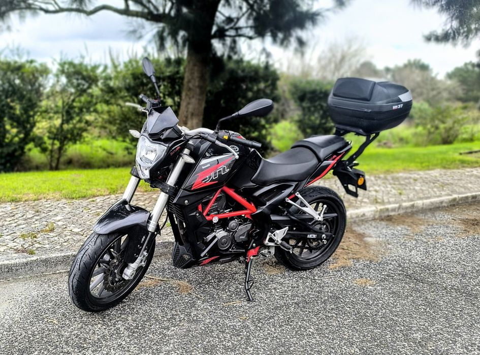 Benelli BN 251 - com top case - carta A2 (até 35 kW)