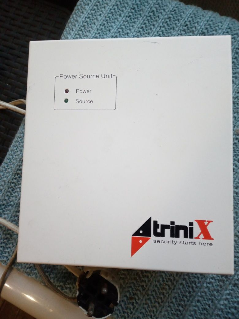 Блок бесперебойного питания Trinix.
