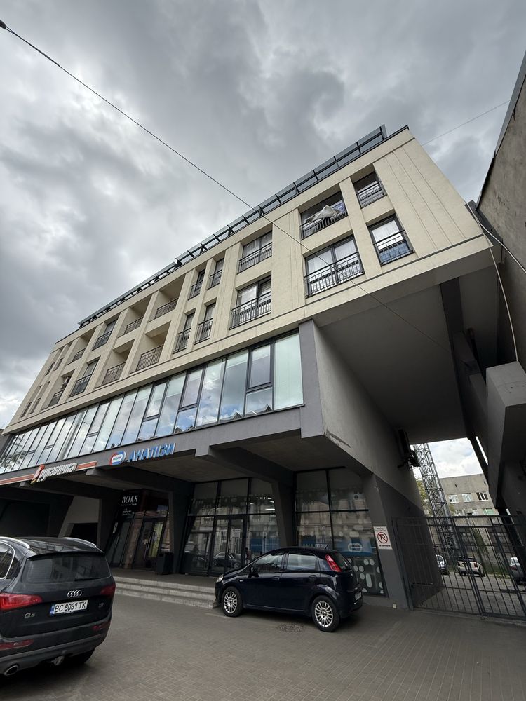 Продаж 1к квартири з ремонтом вул. Замарстинівська 43, Новобудова