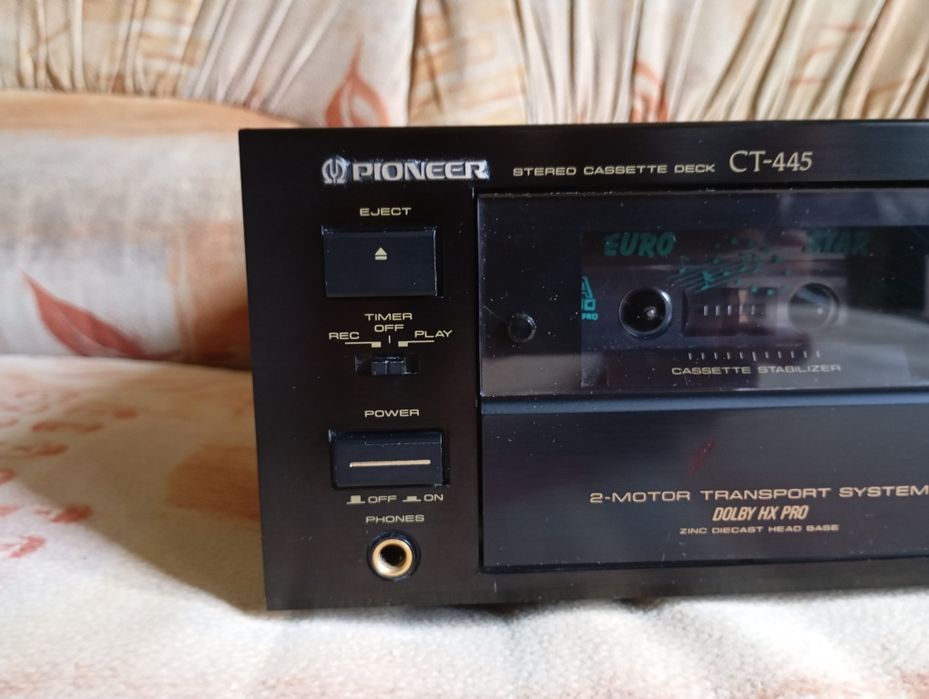 Кассетна дэка Pioneer CT-445