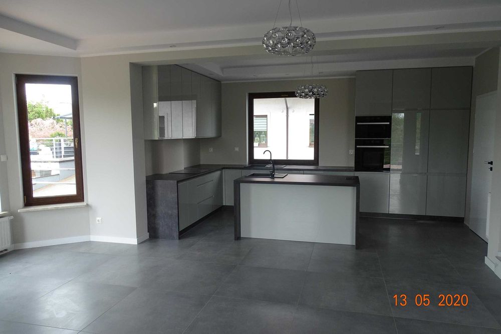 POZNAŃ -CZERWONAK wynajmie dom w pieknej okolicy z widokiem na staw