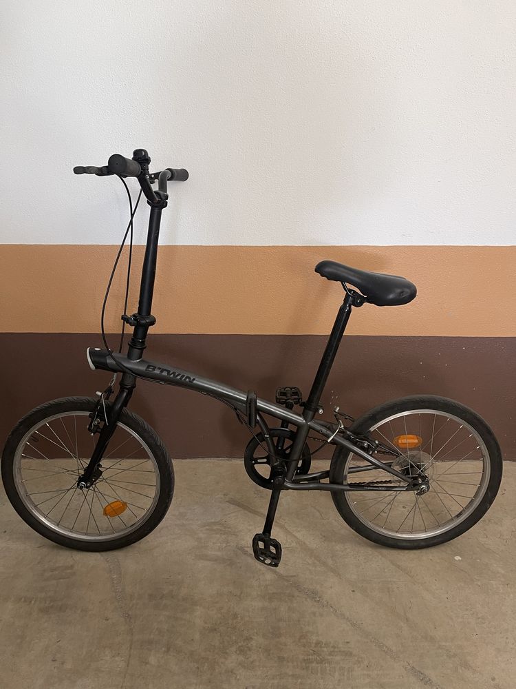 Bicicleta dobrável Btwin cinza