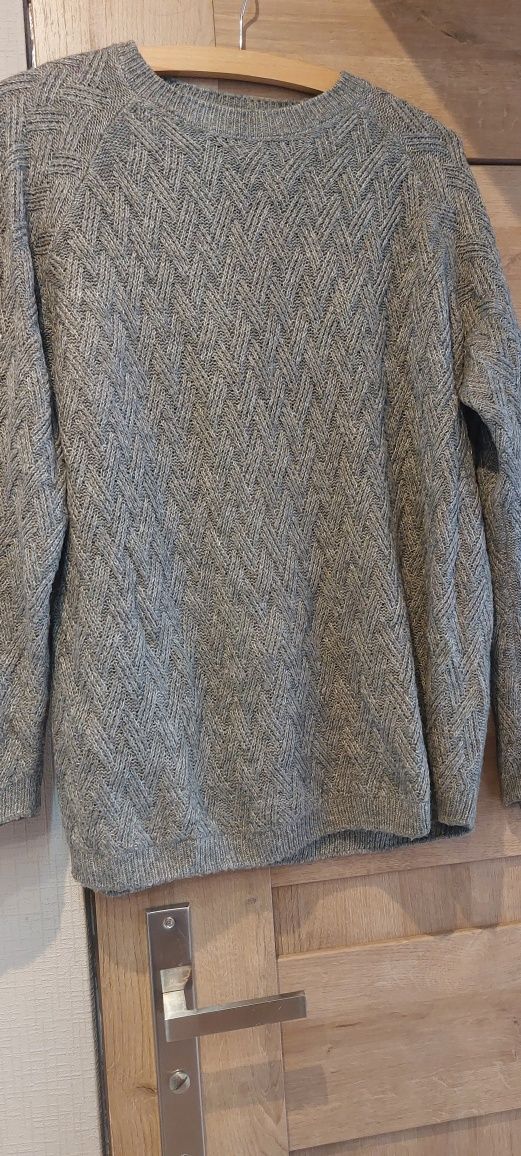 Sweter damski rozm 44/46