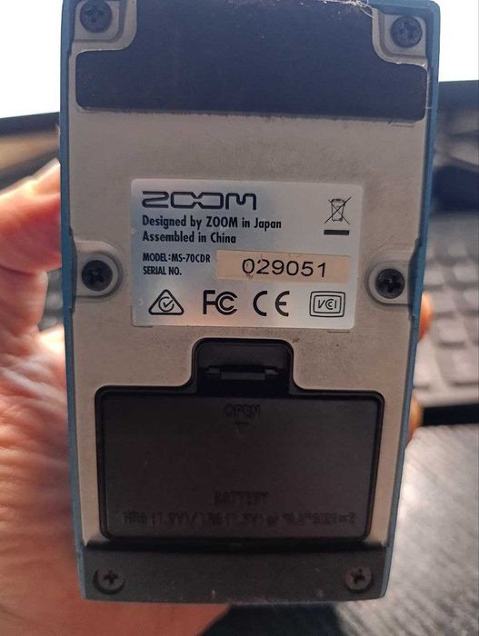 Продам Педаль ефектів Zoom MS-70CDR