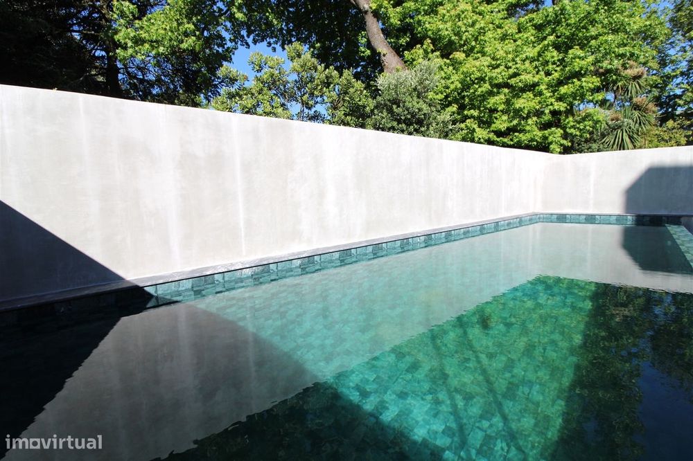 Moradia T4 Duplex de Luxo com Piscina Privada na Foz do Douro