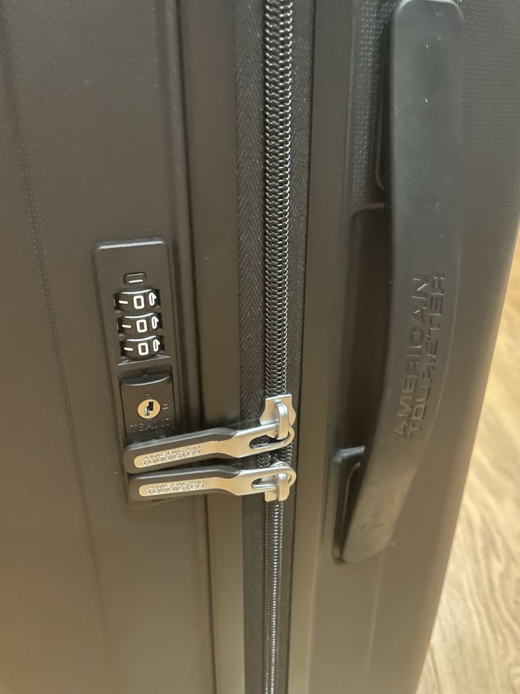 Mala de Viagem Média American Tourister