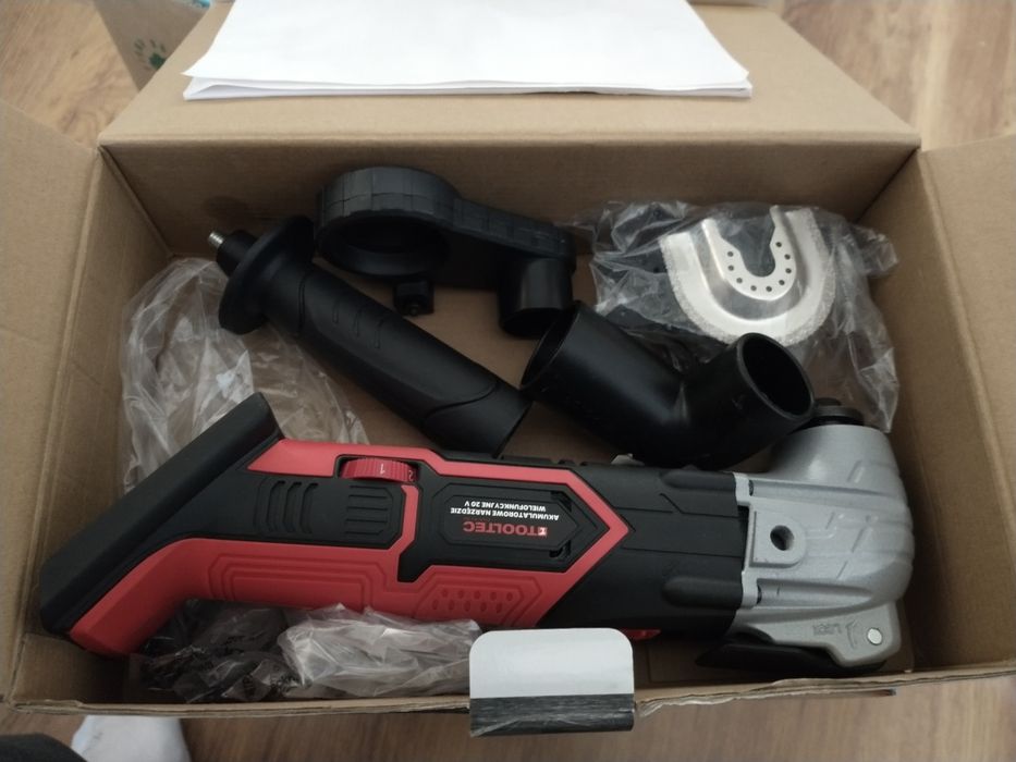 Nowa szlifierka akumulatorowa