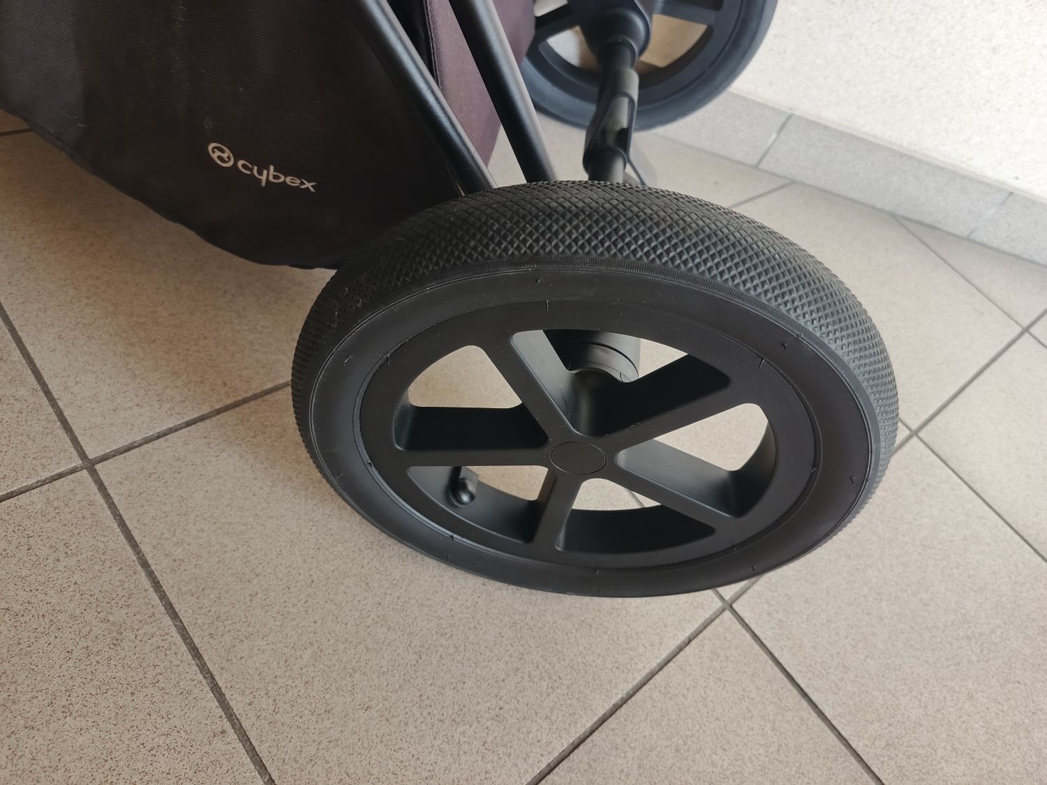 Sprzedam wózek cybex butterfly gondola ze spacerówka